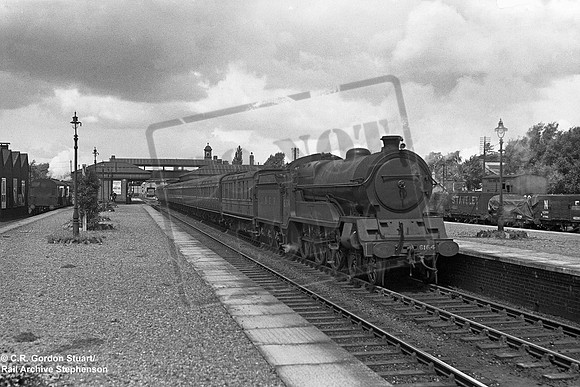 6164 1930c Aylesbury
