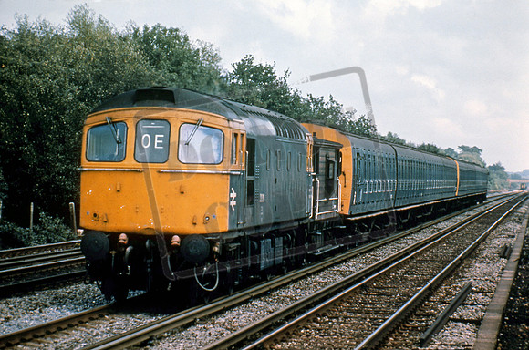 33016 1976-09-28 Fleet
