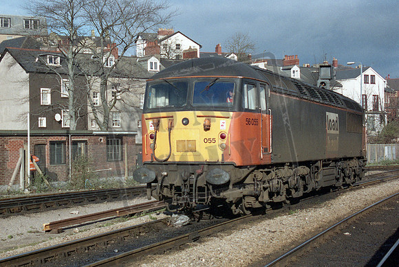 56055 2000c Newport