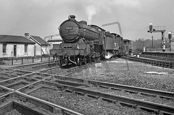 61467 1963-04-19 York