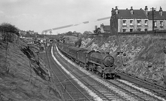 61114 1960c Liversedge Central