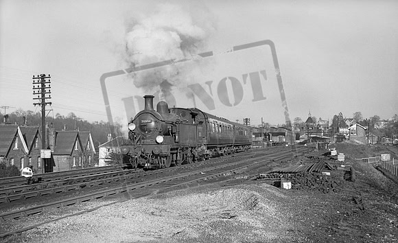 31551 1963-03-02 Tunbridge Wells West