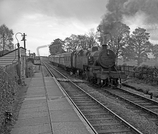 42352 1961-04-24 Broughton Astley