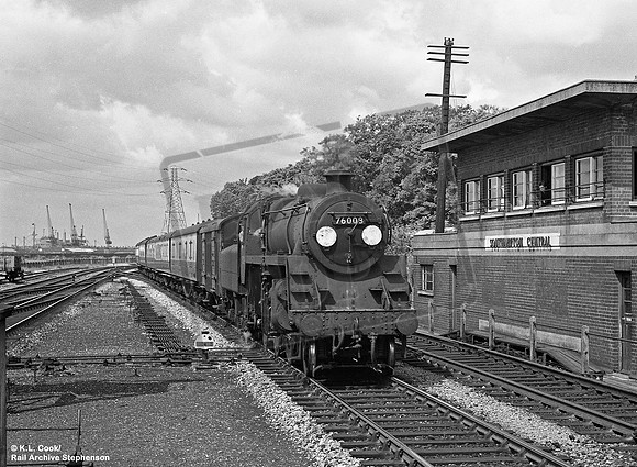 76008 1956-06-07 Southampton Central