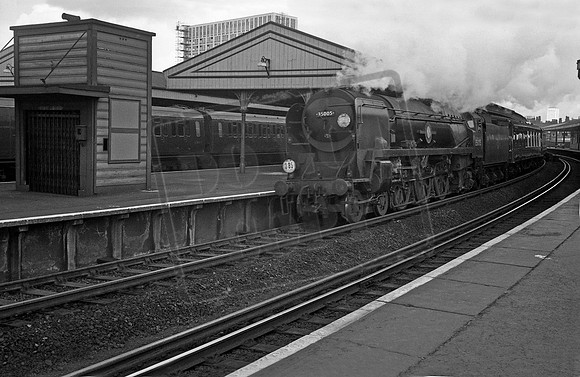 35005 1962-09-17 Vauxhall