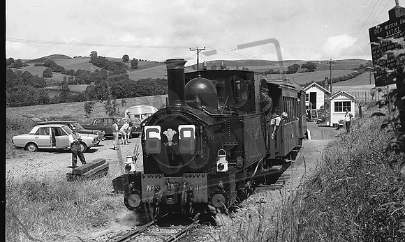 W&L1  823 1969-07-13 Castle Caer-ROneg-004