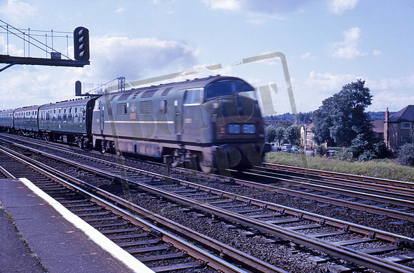 D831 1967 Raynes Park