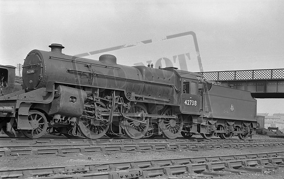42738 1954-04 Eastfield