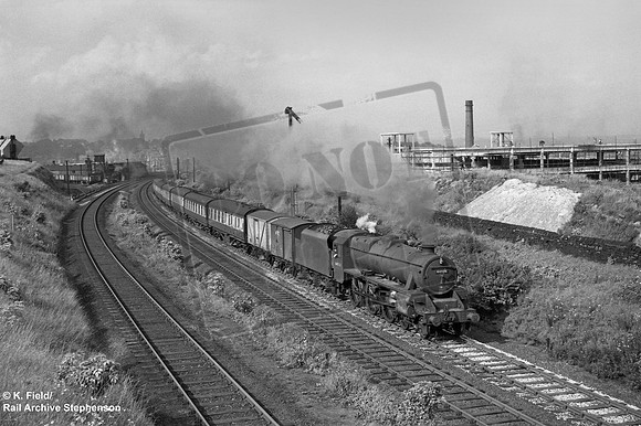 44934 1950s Leeds Farnley Junction