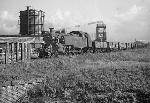 41286 1960s Southport