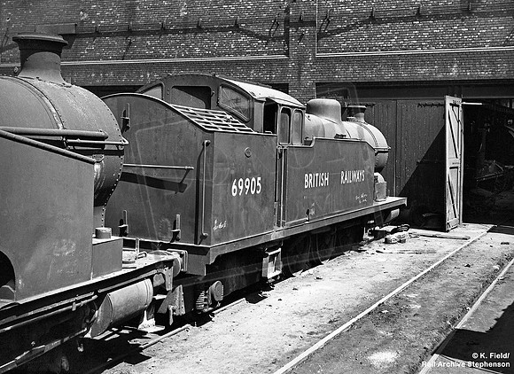 69905 1949 Gorton shed
