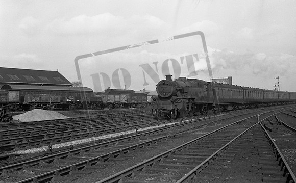 42676 1957-03-24 Northwich