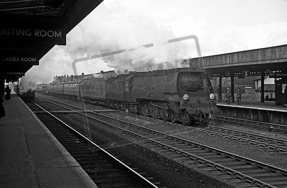 35015 1958-04-12 Tonbridge