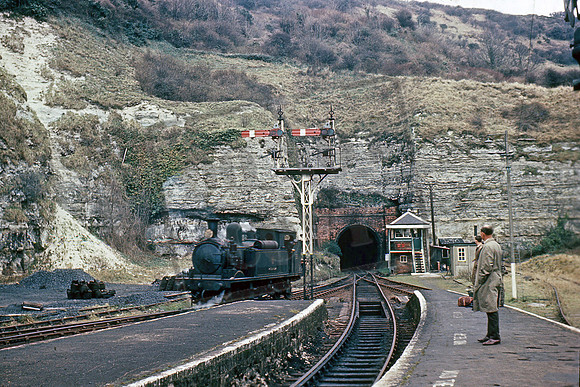 W33 1966-03 Ventnor
