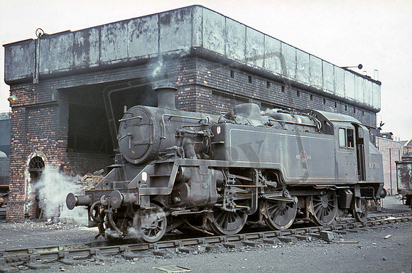 82000 1966-06-19 Patricroft