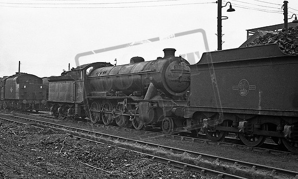 63945 1961-12-03 March shed