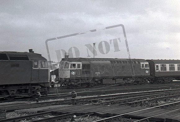 33034 1981-06 Bristol TM