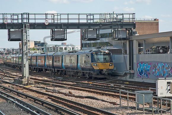 707014 2025-06-16 London Bridge
