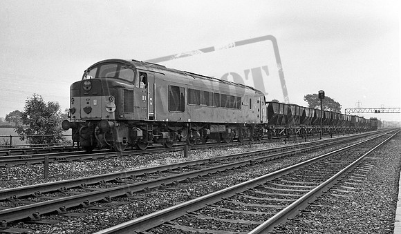 D1 1960s Approaching Loughborough Midland