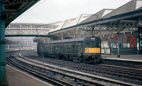 EMU E29313E 1963-10-01 Tynemouth