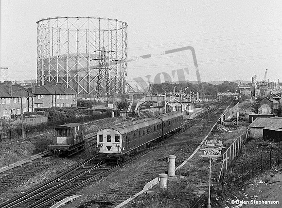 EMU 5753 1976 Waddon Marsh