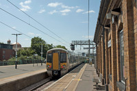 387304 2025-06-16 Finsbury Park