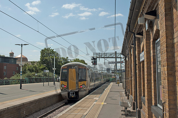 387304 2025-06-16 Finsbury Park