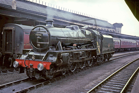 45562 1967-06-10 York