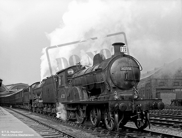 62381 1956-08-02 York station