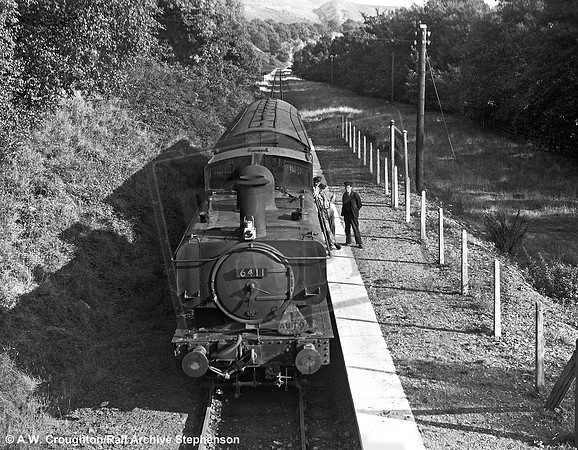 6411 1951-09 Old Ynysbwl Halt