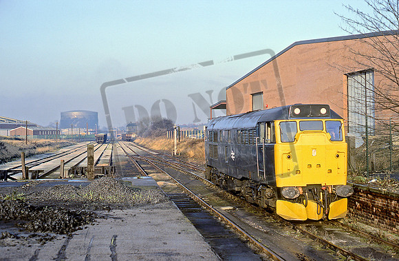 31273 1982-12-13 York Foss Islands