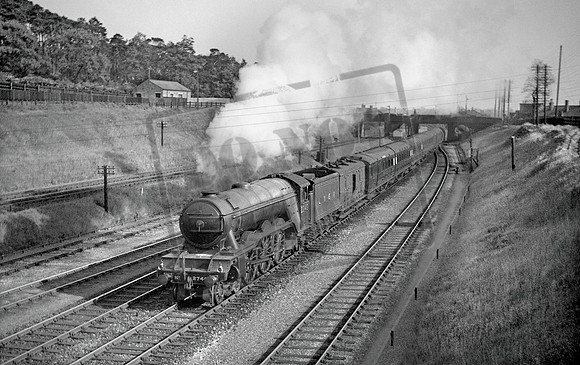 2746 1935-04-25 Sandy