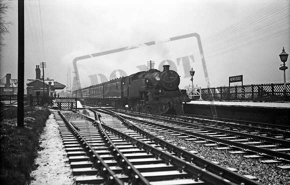 42588 1960s Newstead MR