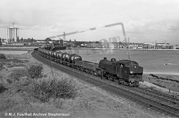 31911 1962-08-24 Redbridge