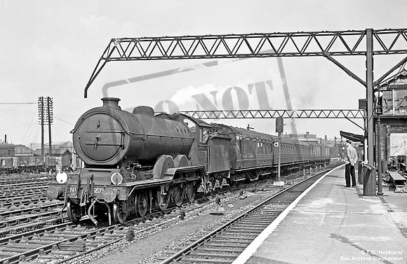 61573 1949-03-26 Stratford station