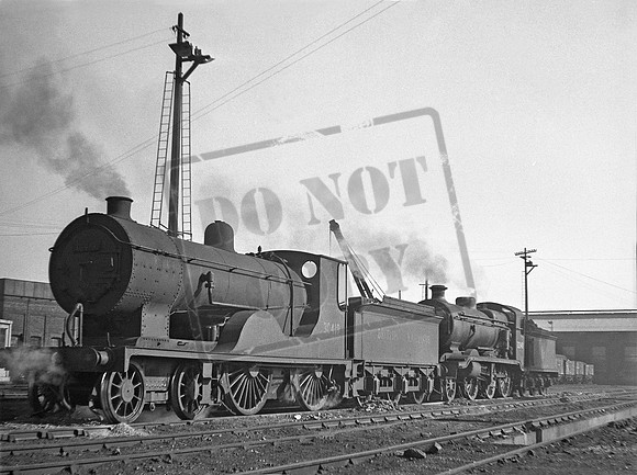30419 1951-09-29 Fratton