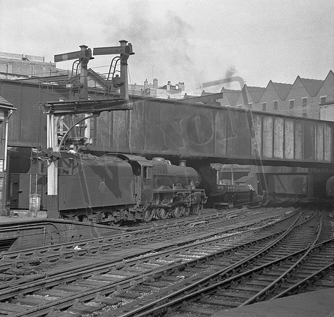 45680 1953-10 New Street