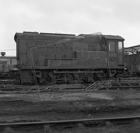 12001 1956-09-09 Derby shed