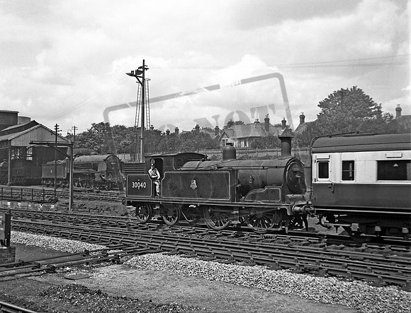 30040 1955c Bournemouth Central