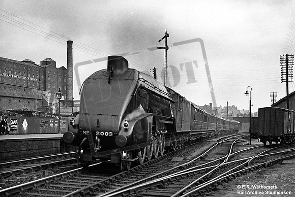 2003 1936-08-26 Kirkcaldy
