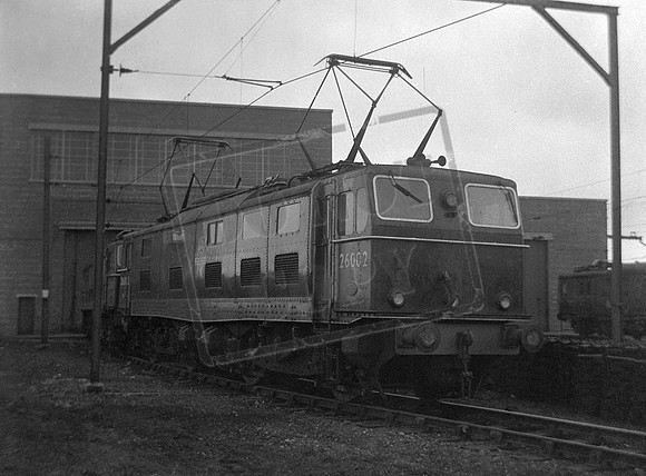 26002 1957-04-07 Reddish