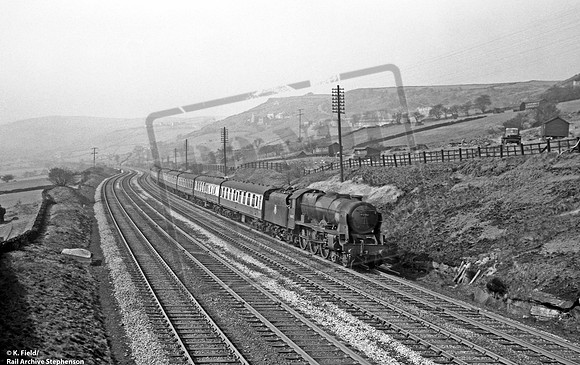 46142 1952c near Slaithwaite