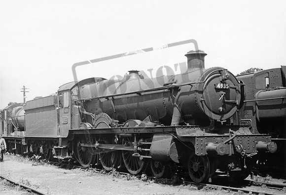 4935 1950s Didcot shed