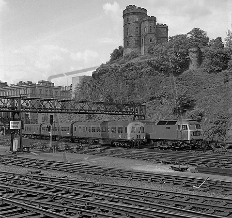 DMU Sc51800 1974-06-04 Edinburgh Waverley