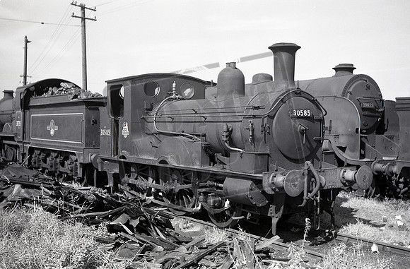 30585 1960-09 Eastleigh