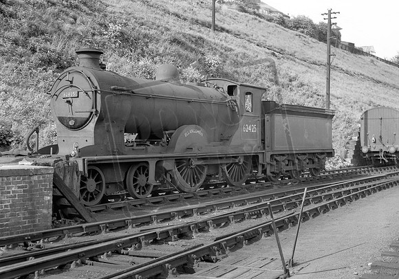 62425 1950s Hawick shed