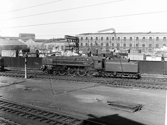 70044 1966c Crewe North