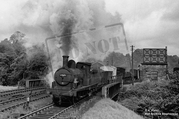 65671 1953-08 Goathland