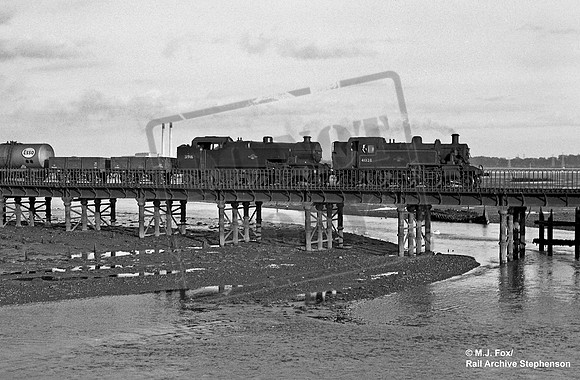 31916 1962-05-21 Redbridge
