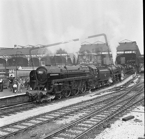 70013 1968-08-04 Man Vic-ROneg-JCs-350